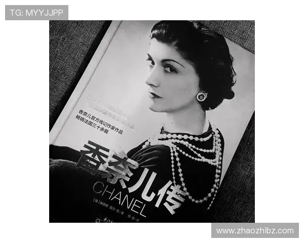 LadyJane：穿越时空的优雅，不止一面的人生传奇